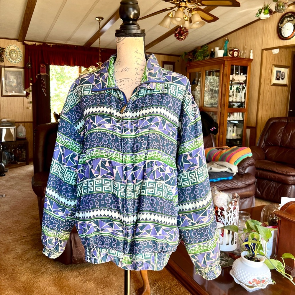 Fuda International vintage 100% silk jacket